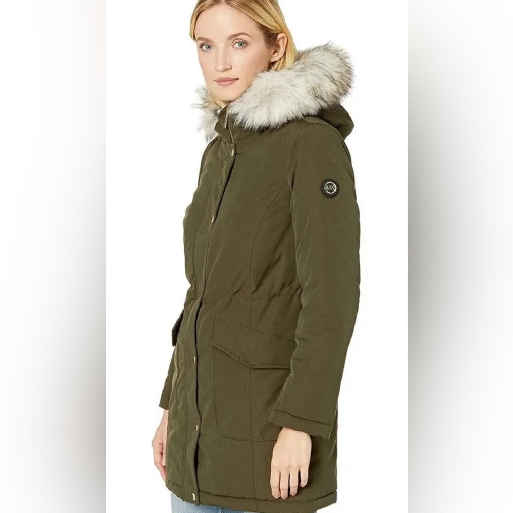MICHAEL Michael Kors Hooded Fur Snap Front Polyfill Anorak Coat Medium Parka Med